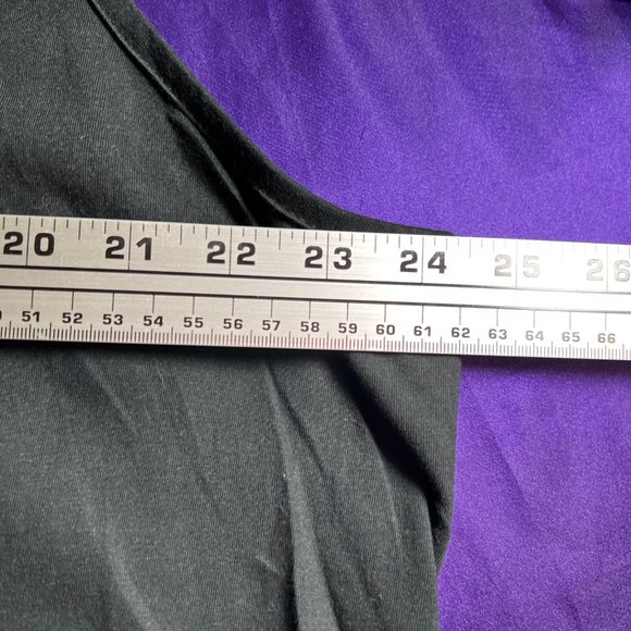 πRegna X / John F Gee Two Tank Tops one with a sexy back - Picture 8 of 16